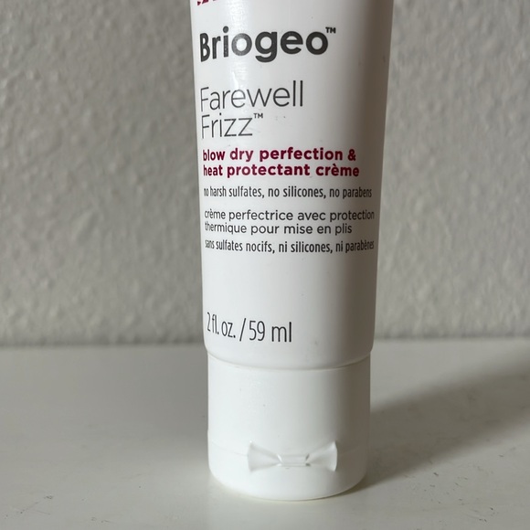 $6⭐️ BRIOGEO Farewell Frizz Blow Dry Perfection Heat Protectant Cream - Picture 2 of 3